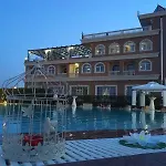 Ador 4*