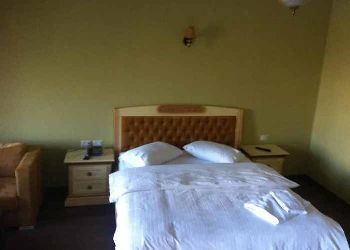 Ador Hotel Rinas